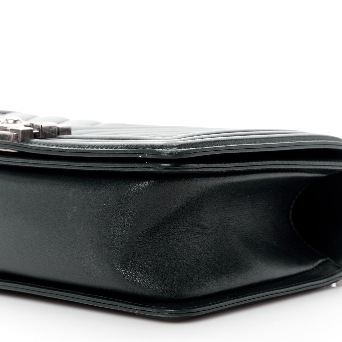 Lambskin Chevron Quilted Medium Boy Flap Black