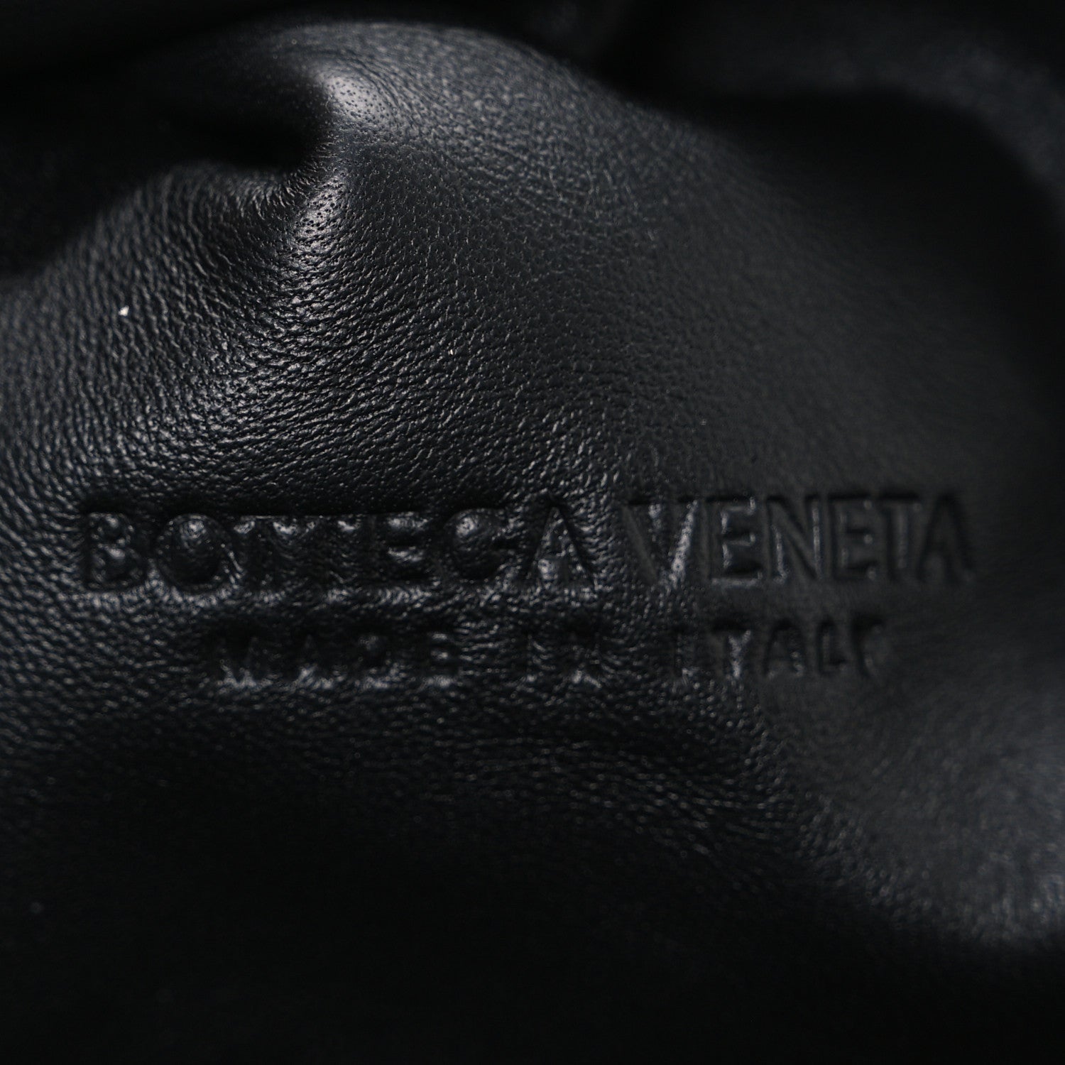 Bottega Veneta Nappa Maxi Intreccio The Pouch Oversized Clutch Black 6 of 11