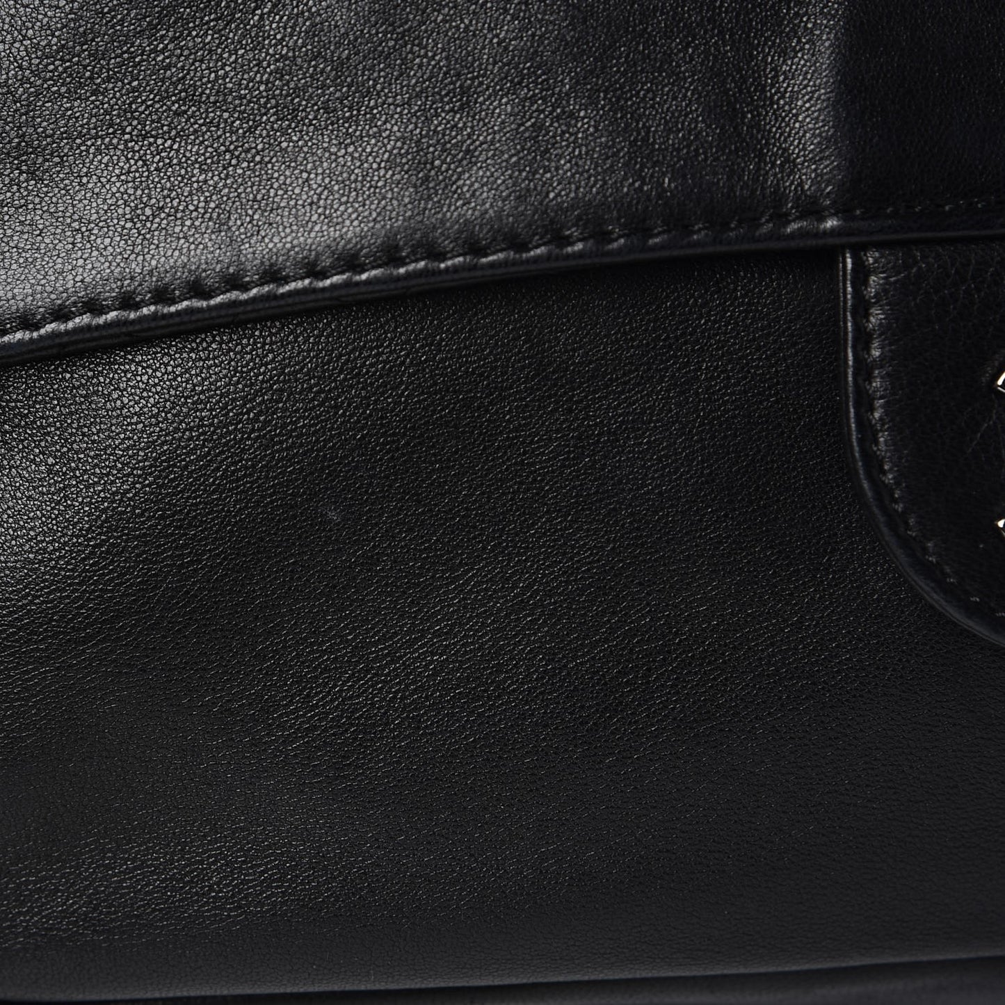 Lambskin Medium Soft and Chain Flap Black