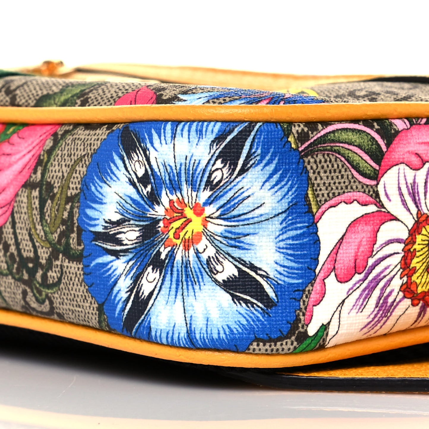 GG Supreme Monogram Flora Medium Ophidia Belt Bag Beige Multicolor Crop