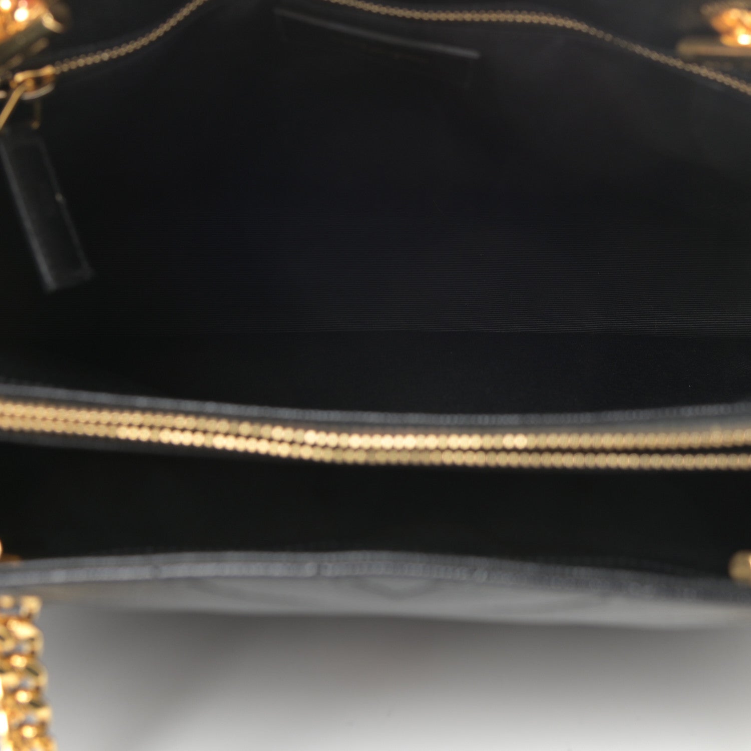 Saint Laurent Grain De Poudre Matelasse Chevron Monogram Shopping Bag Black 5 of 10