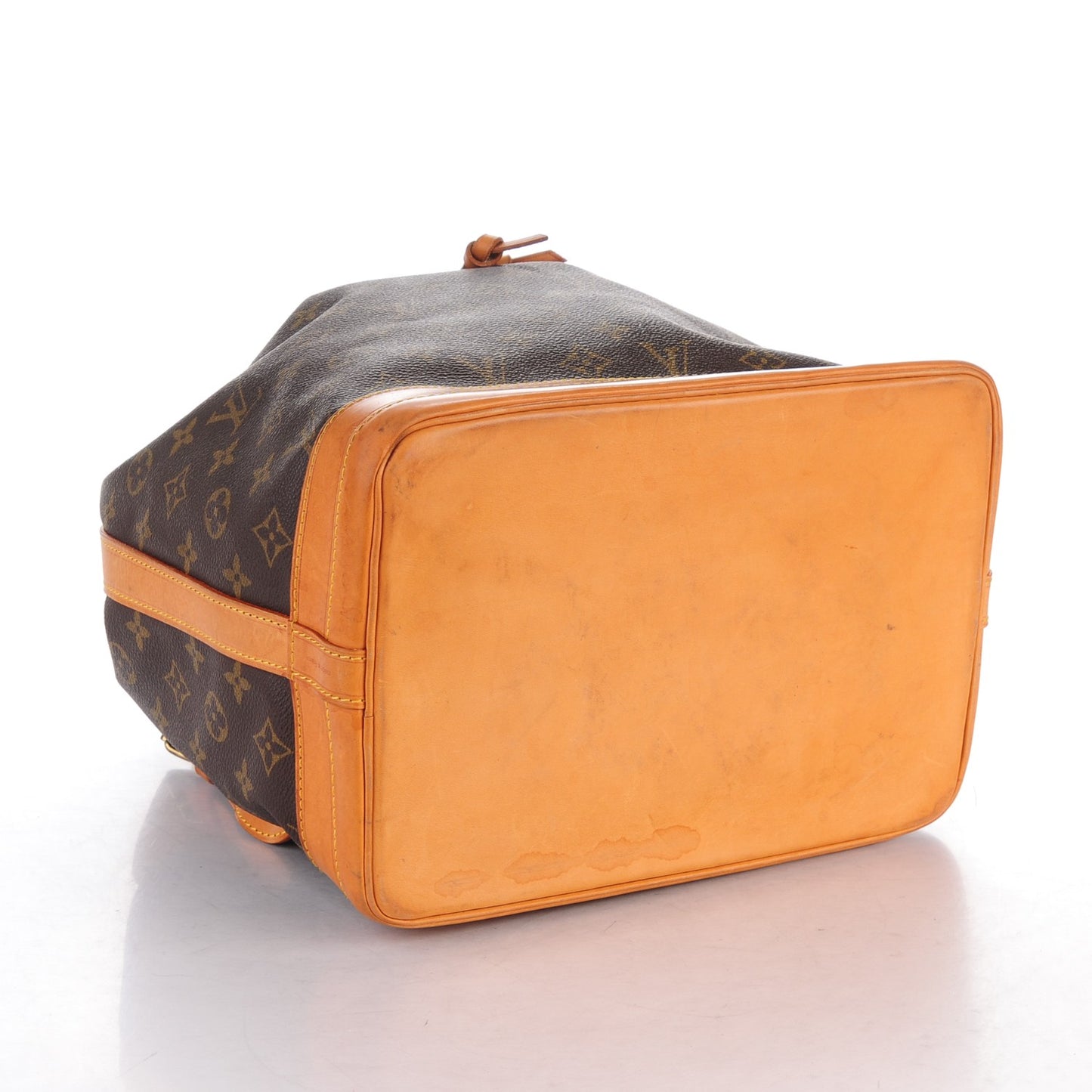 Monogram Noe