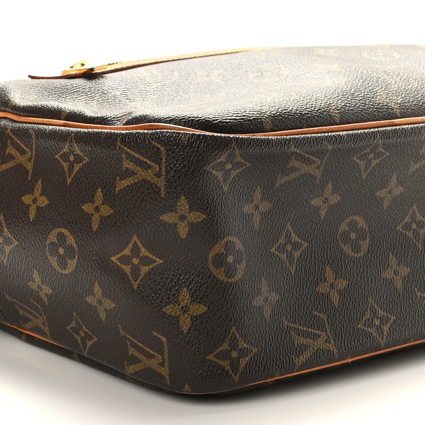 Monogram Cite GM