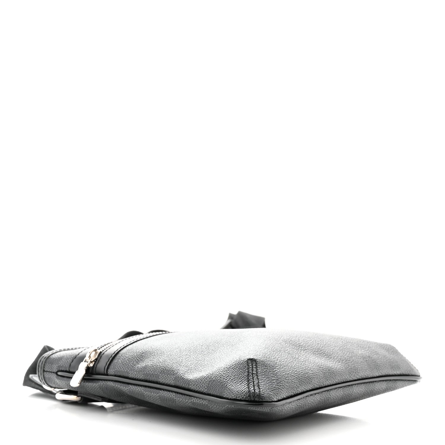 Louis Vuitton Damier Graphite Thomas 4 of 10