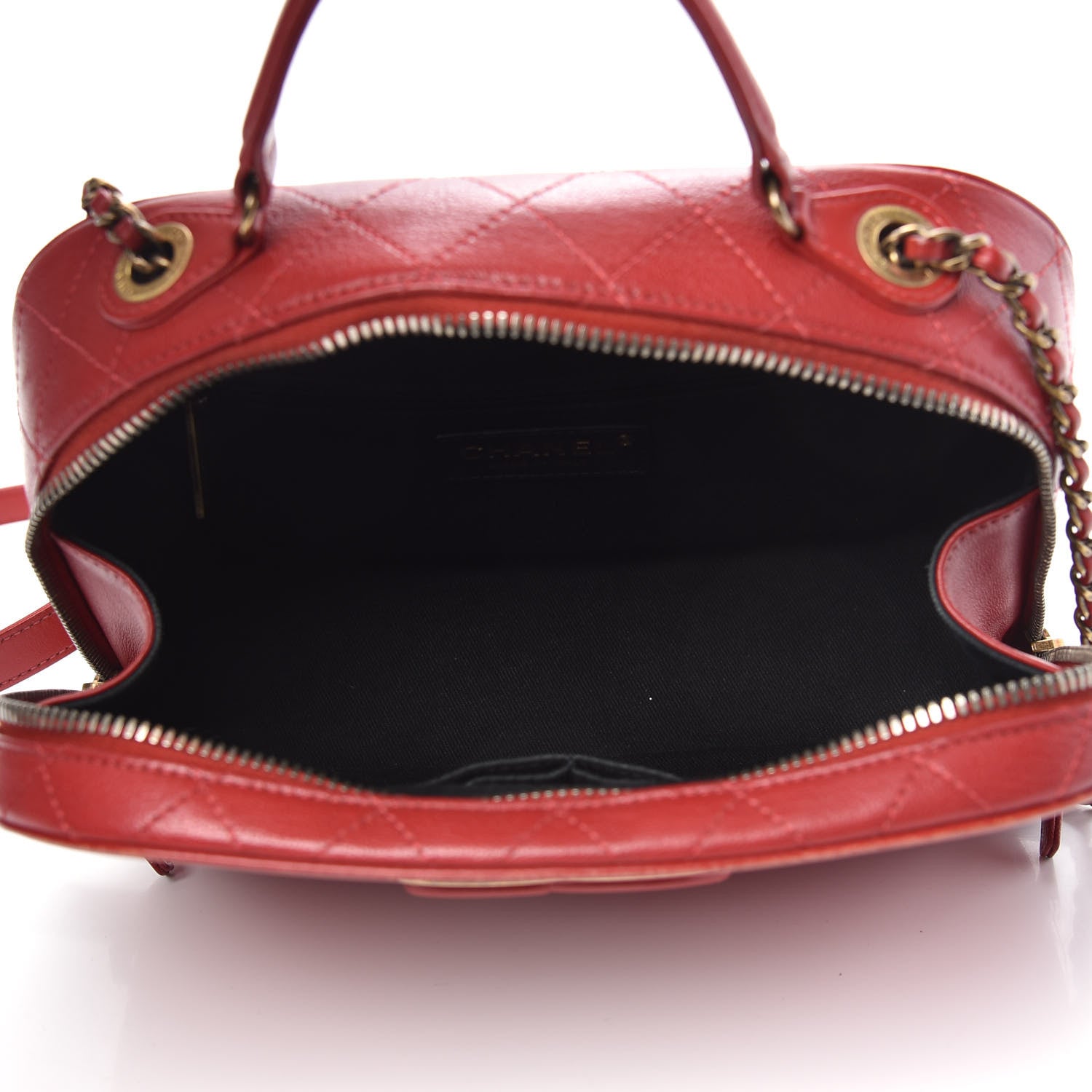 Chanel Shiny Calfskin Goatskin Quilted Coco Curve Vanity Red 5 of 14