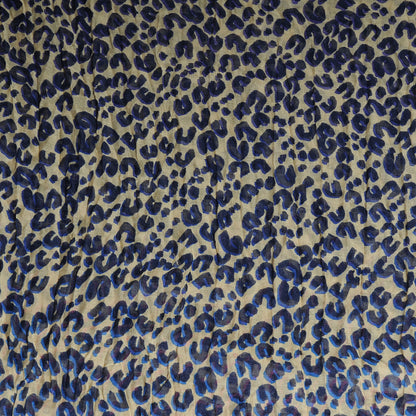 Louis Vuitton Cashmere Silk Leo Pop Stole Corail 2 of 8