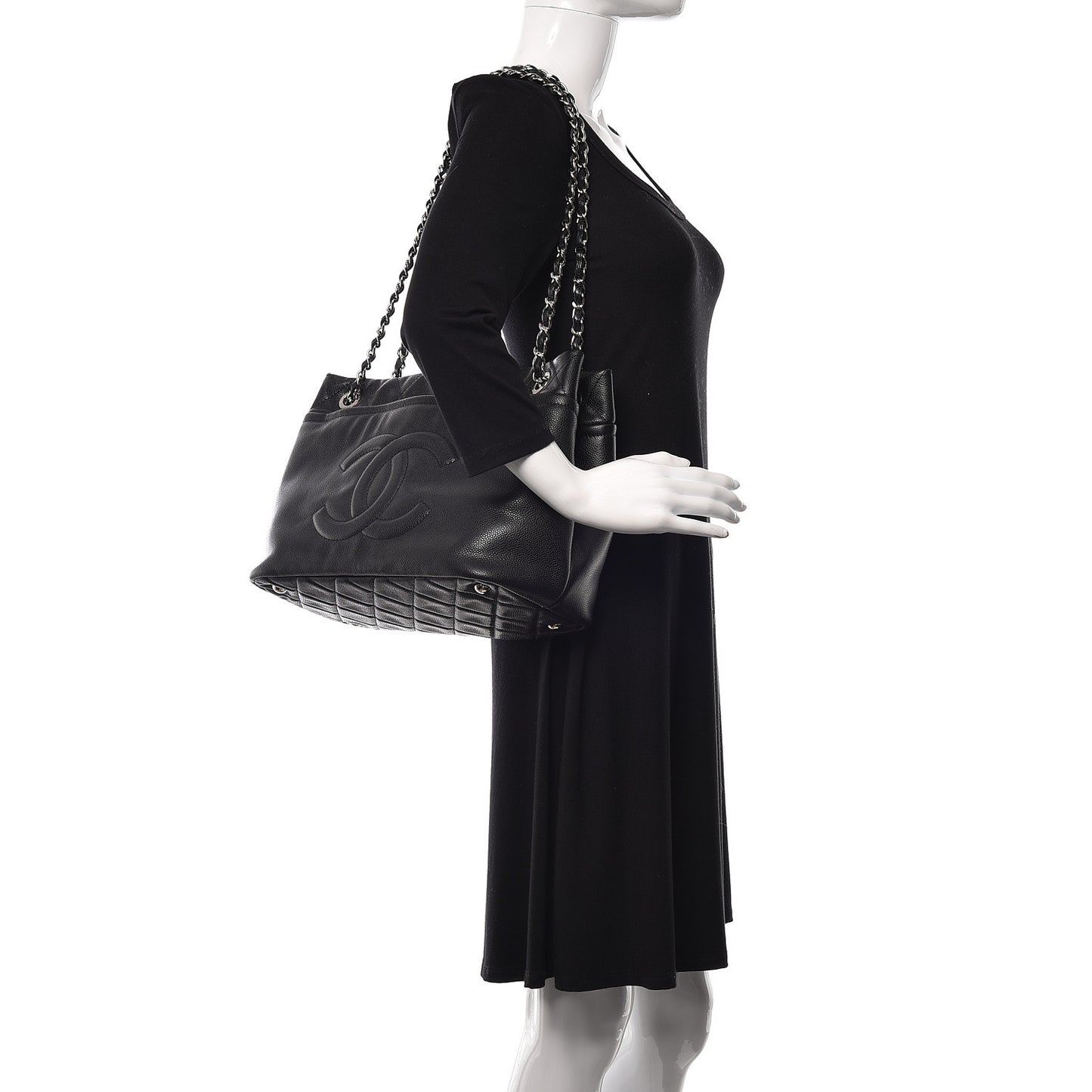 Caviar Timeless CC Soft Tote Black