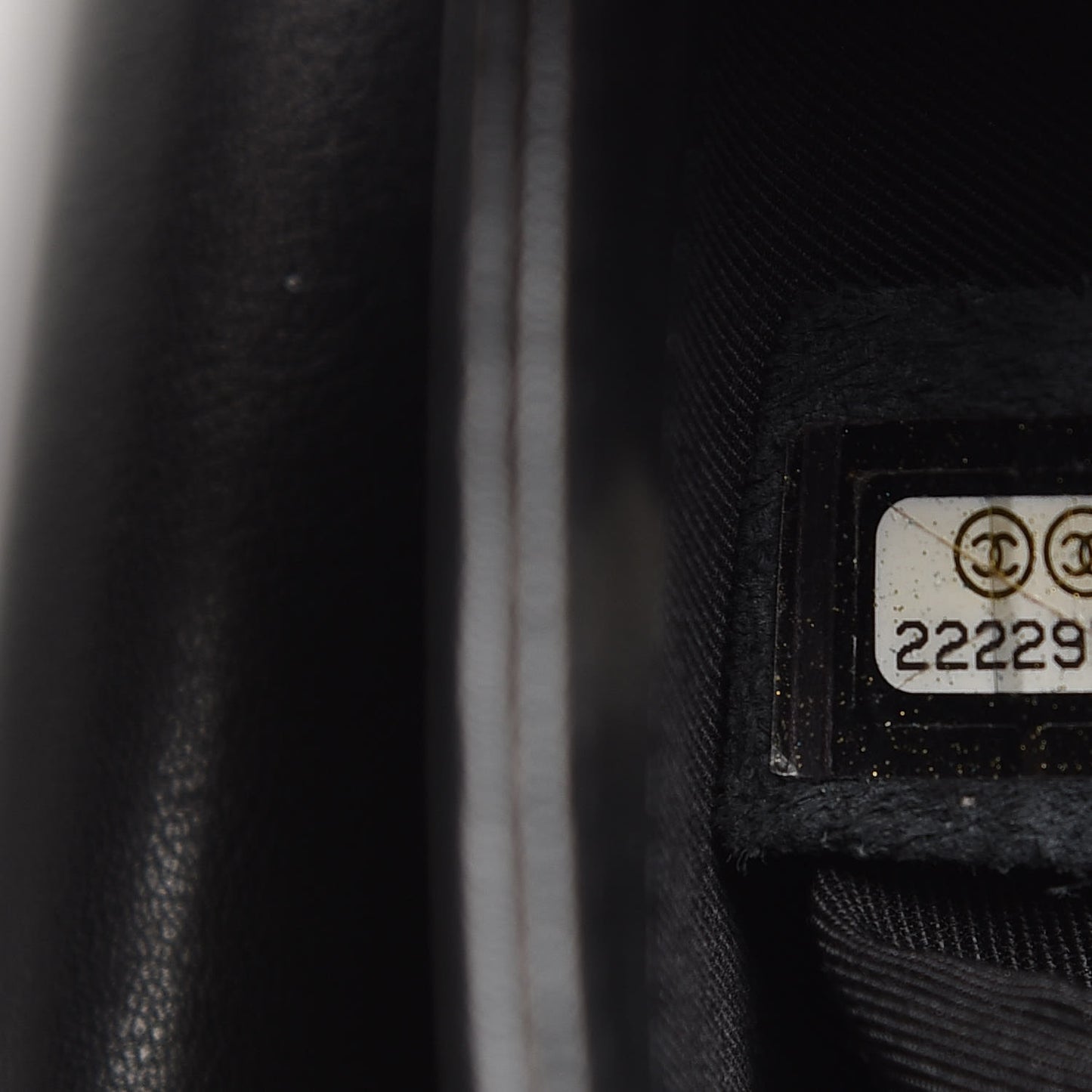 Calfskin Mini Tramezzo Flap Black
