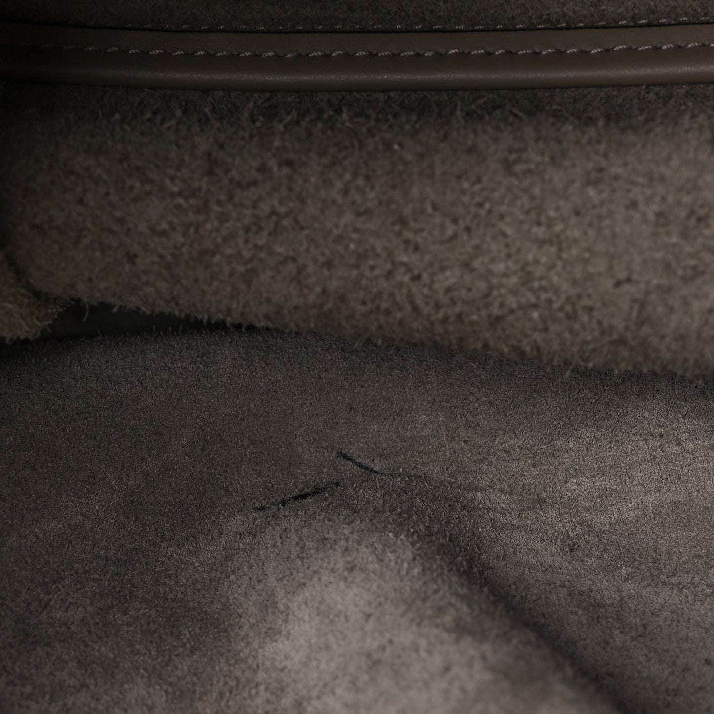 Calfskin XL Ruched Tote Light Taupe