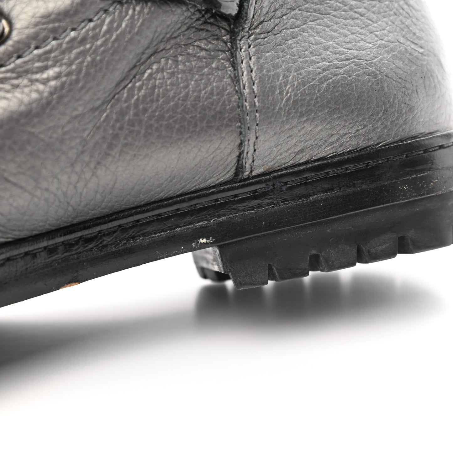 Metallic Grained Calfskin Patent Cap Toe Combat Short Boots 37.5 Dark Silver