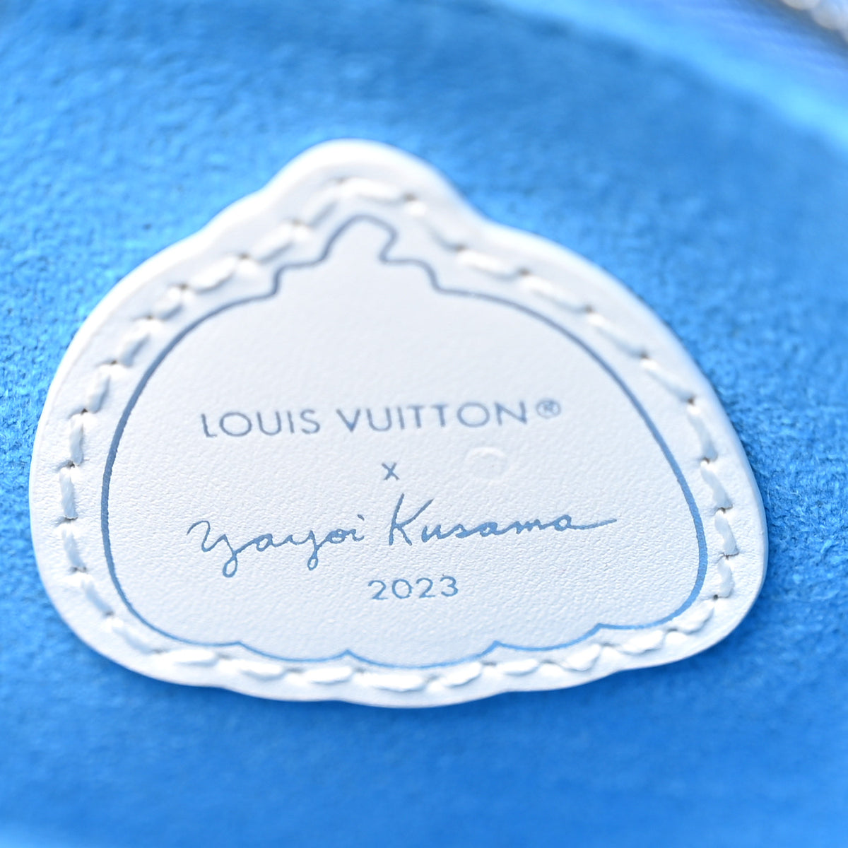 Louis Vuitton LV X YK Empreinte Infinity Dots Onthego PM Blue White 6 of 9