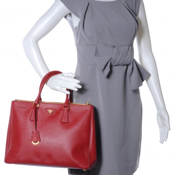 Saffiano Lux Tote Fuoco