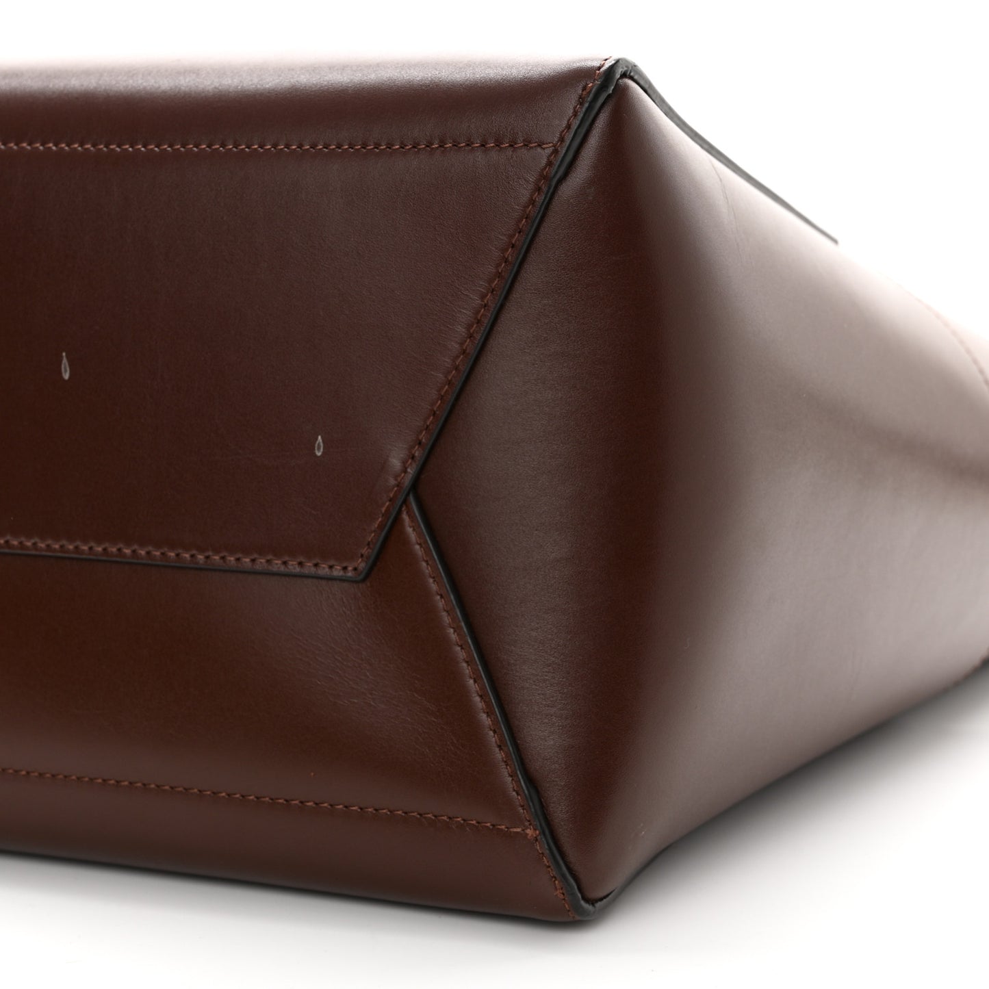 Natural Calfskin Sangle Bucket Bag Seau Wine
