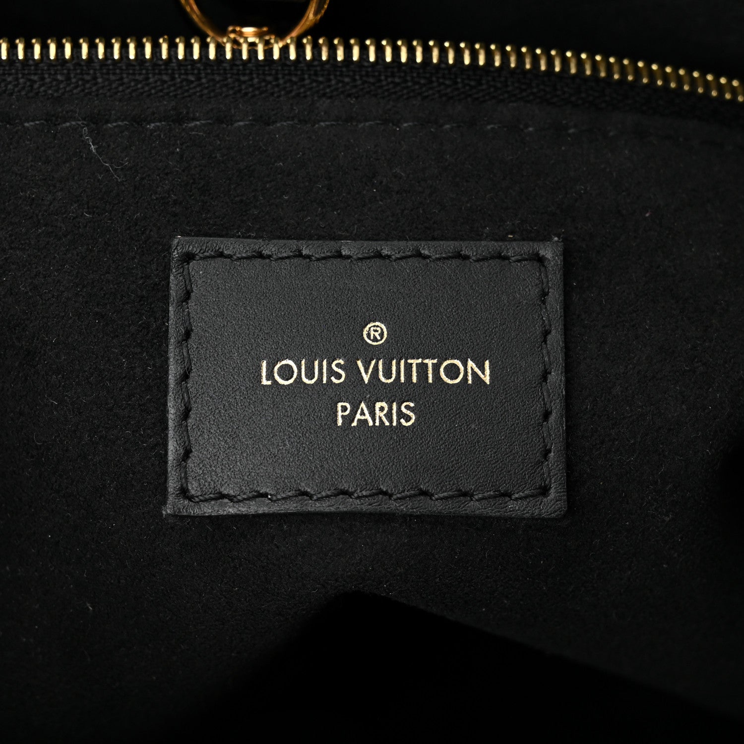 Louis Vuitton Empreinte Monogram Giant Onthego PM Black 6 of 9