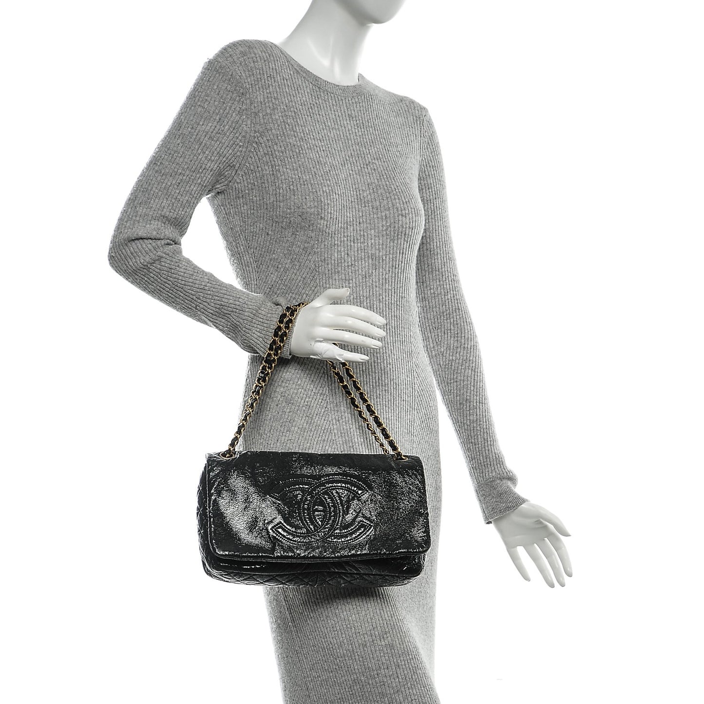 Vinyl Medium Rock and Chain Flap Black