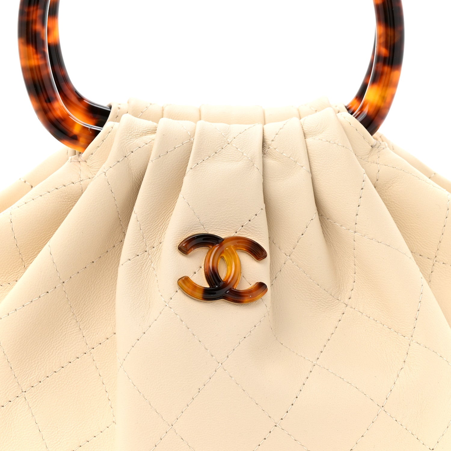 ショルダーバッグ CHANEL Chanel Lambskin Plexiglass Tortoise Shell Quilted Small Pouch