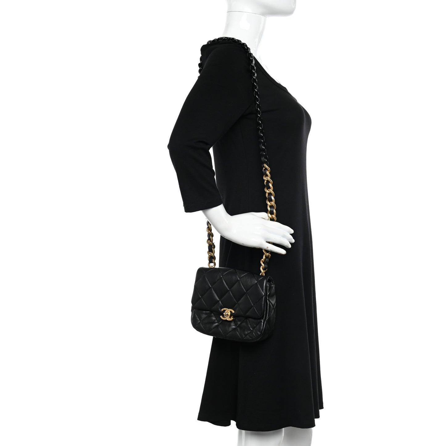 Lambskin Quilted Mini Lacquered Chain Flap Black