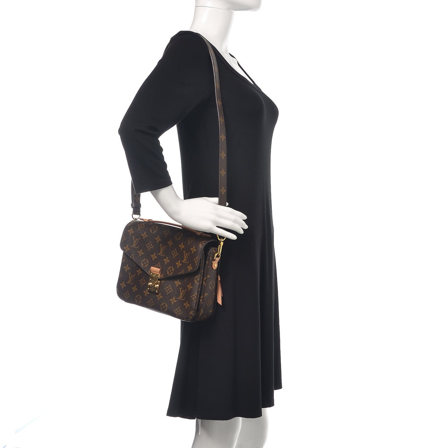 Monogram Pochette Metis