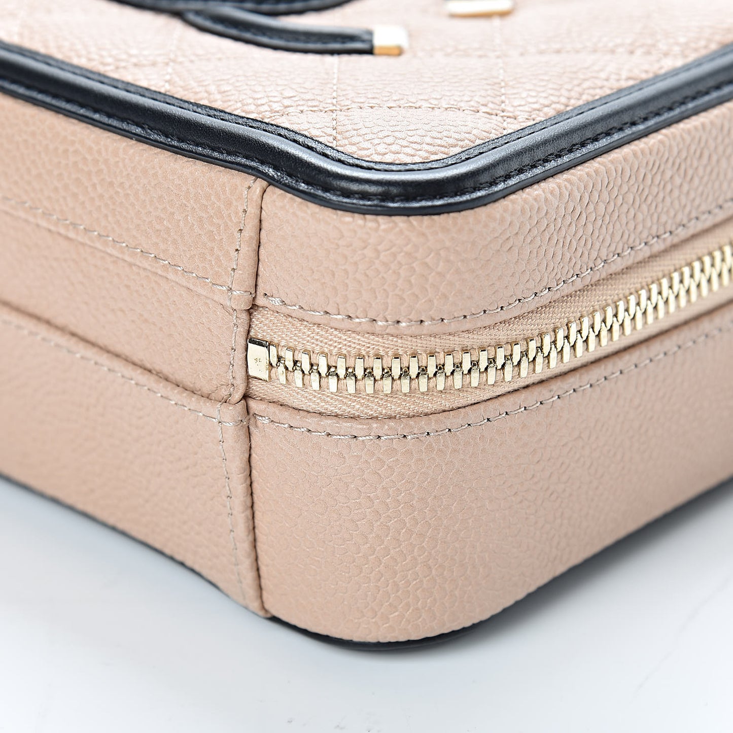 Caviar Quilted Small CC Filigree Vanity Case Beige Black