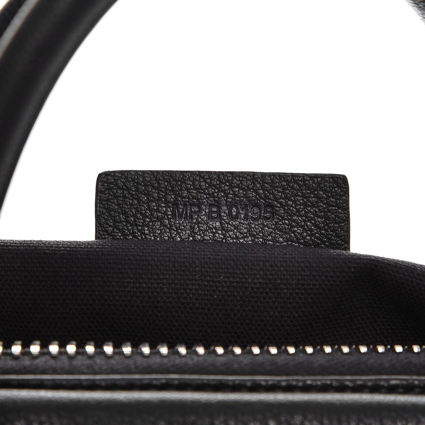 Sugar Goatskin Medium Antigona Black