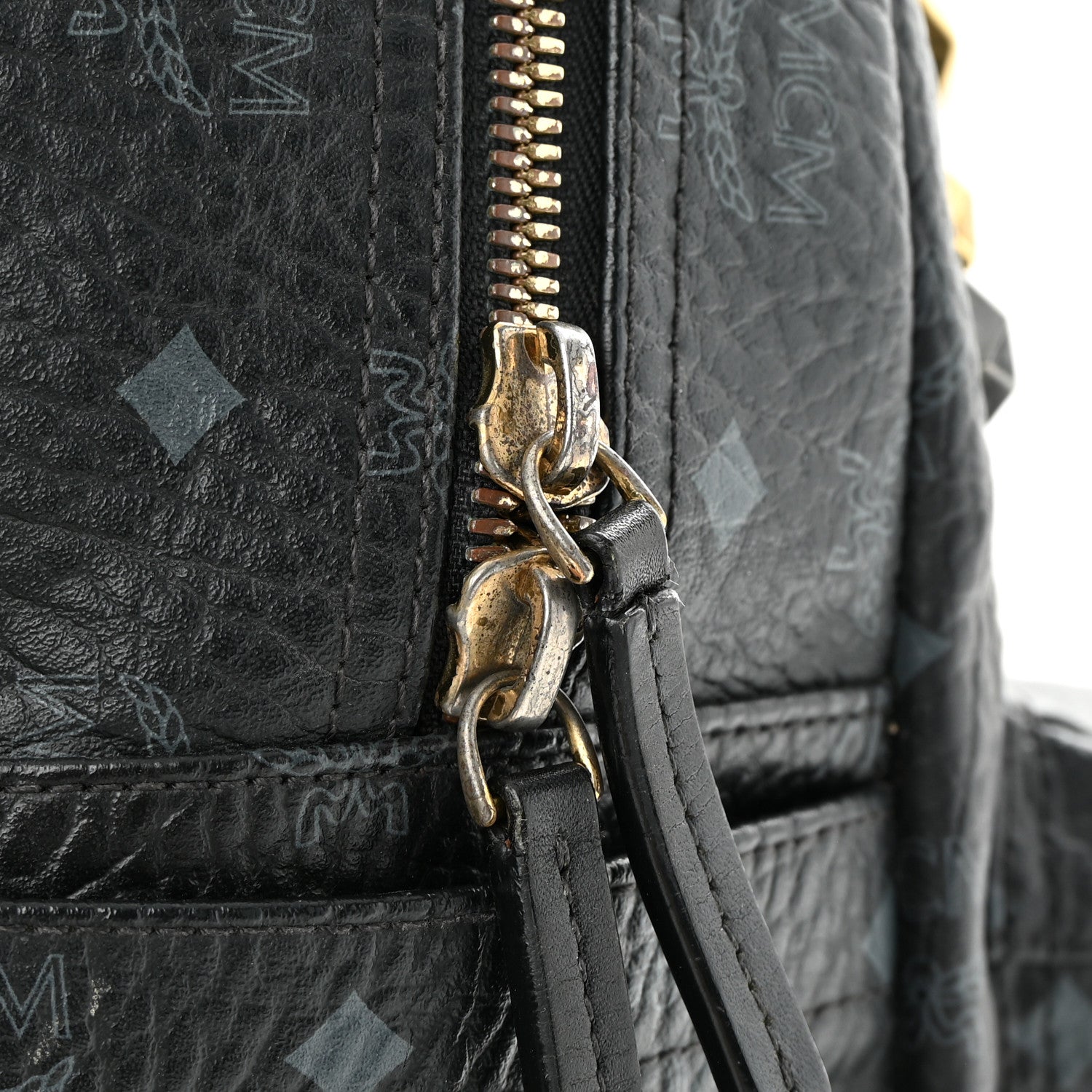 MCM Visetos Studded Medium Stark M Backpack Black 18 of 18