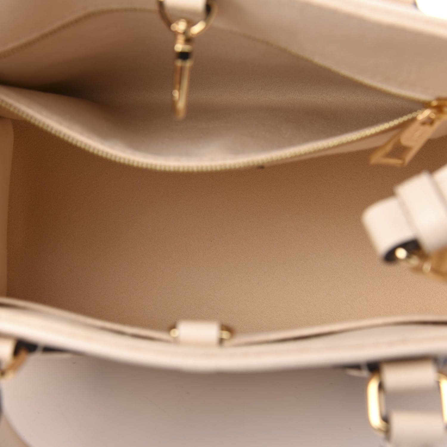 Louis Vuitton Empreinte Monogram Giant Onthego PM Creme Bois De Rose 5 of 10