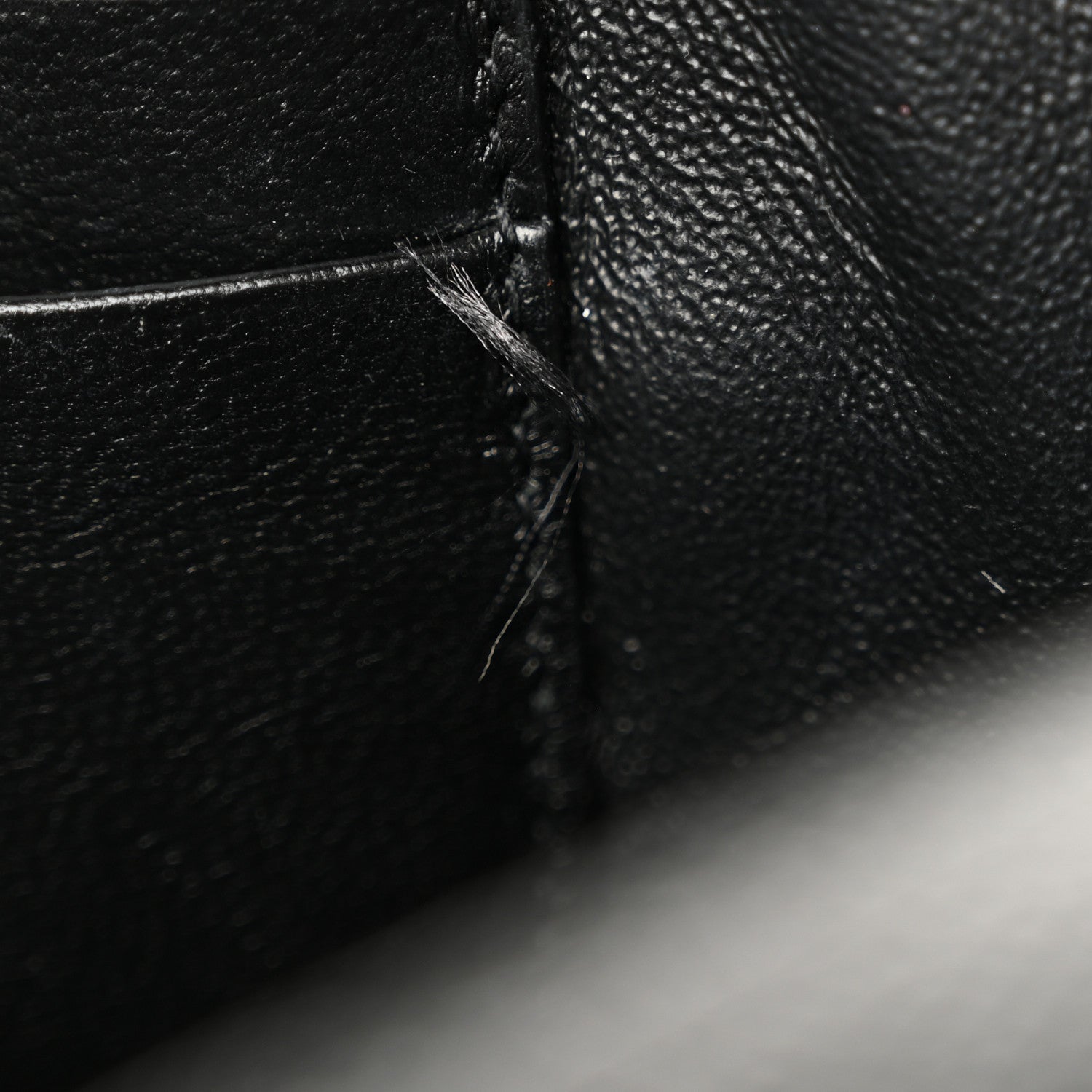 Saint Laurent Grain De Poudre Matelasse Monochrome Monogram Mini Lou Camera Bag Black 11 of 12