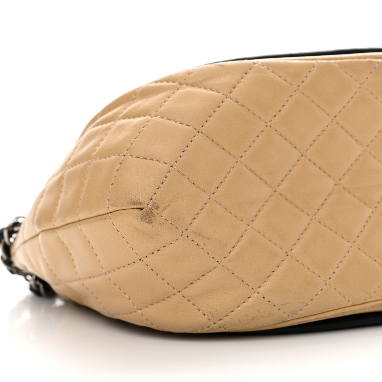 Lambskin Quilted Classic Twist Crescent Flap Black Beige
