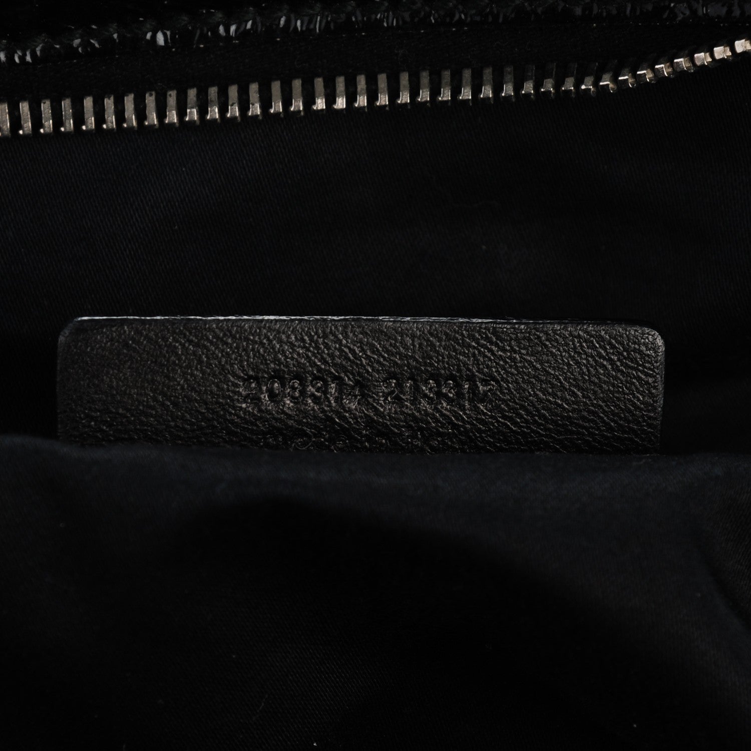Saint Laurent Embossed Patent Medium Easy Y Bag Black 7 of 7