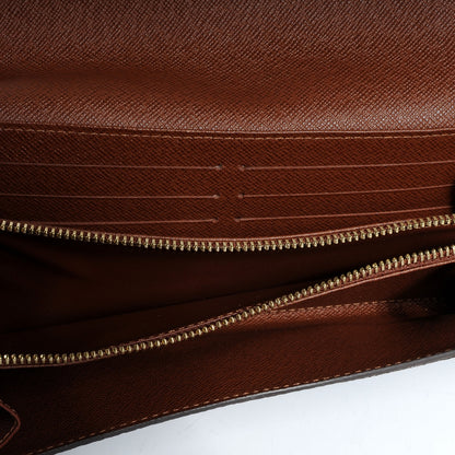 Louis Vuitton Monogram Sarah Wallet 8 of 8