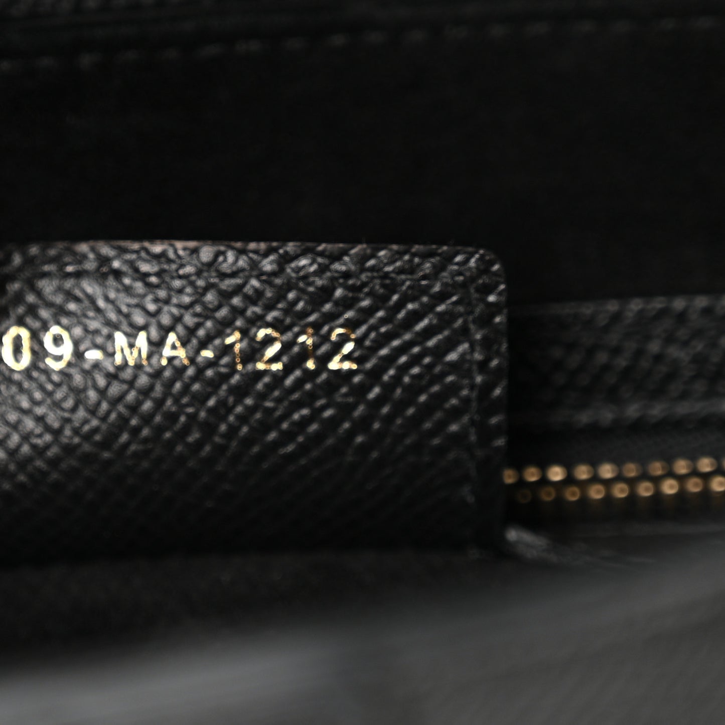 Grained Calfskin Saddle Bag With Strap Black