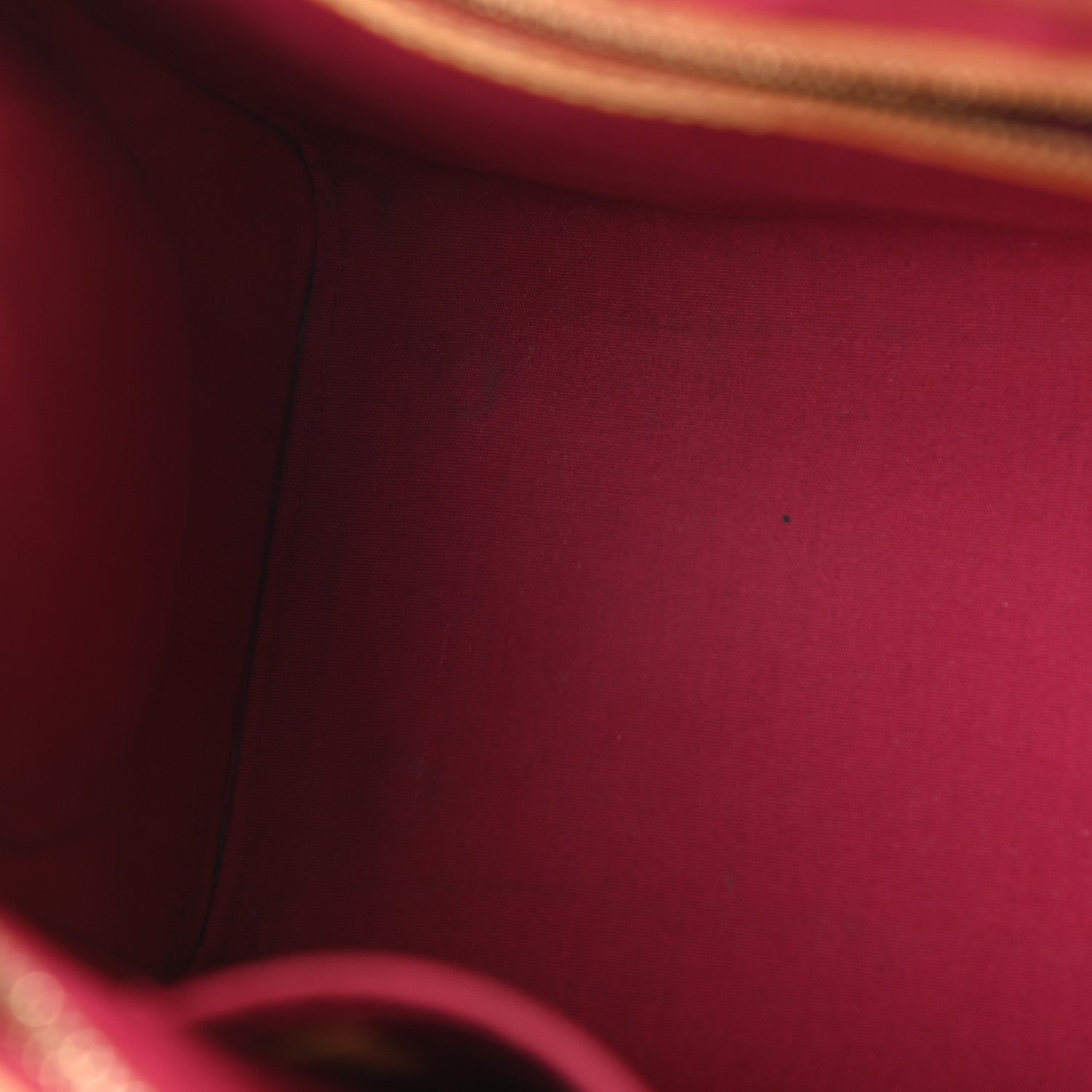 Louis Vuitton Vernis Brea MM Rose Litchi 13 of 15