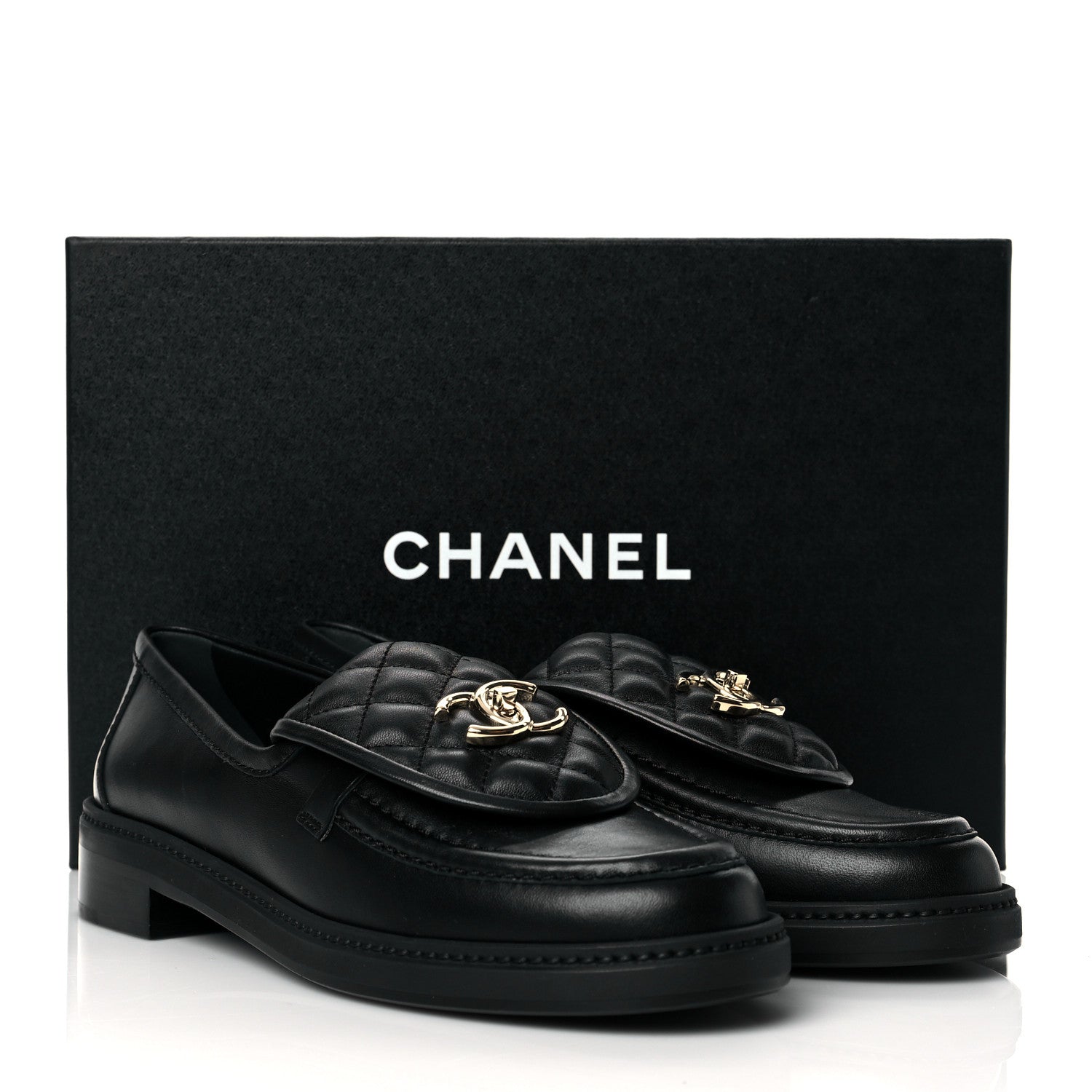 Chanel Lambskin Quilted CC Turnlock Loafers 38.5 Black 10 of 10