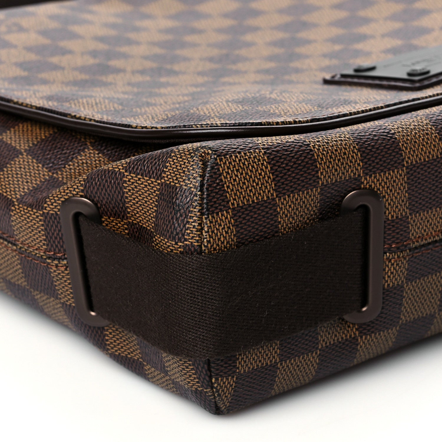 Louis Vuitton Damier Ebene Brooklyn MM 9 of 10