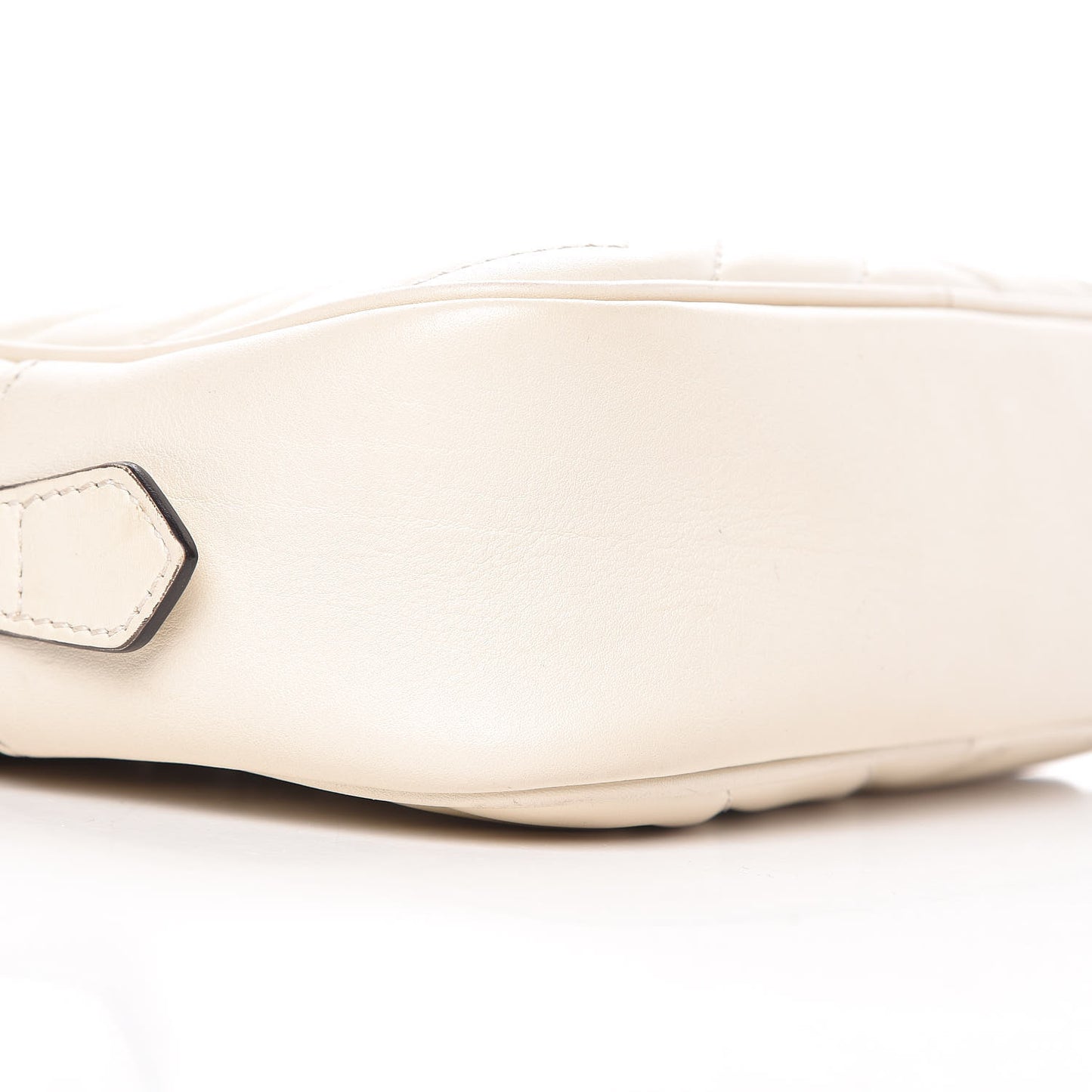 Calfskin Matelasse Mini GG Marmont Chain Shoulder Bag White