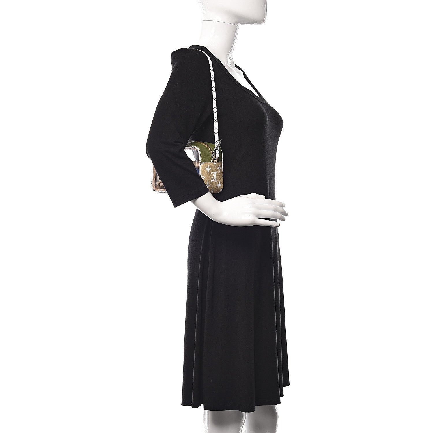 Louis Vuitton Monogram Giant Beach Pouch Kaki 2 of 9