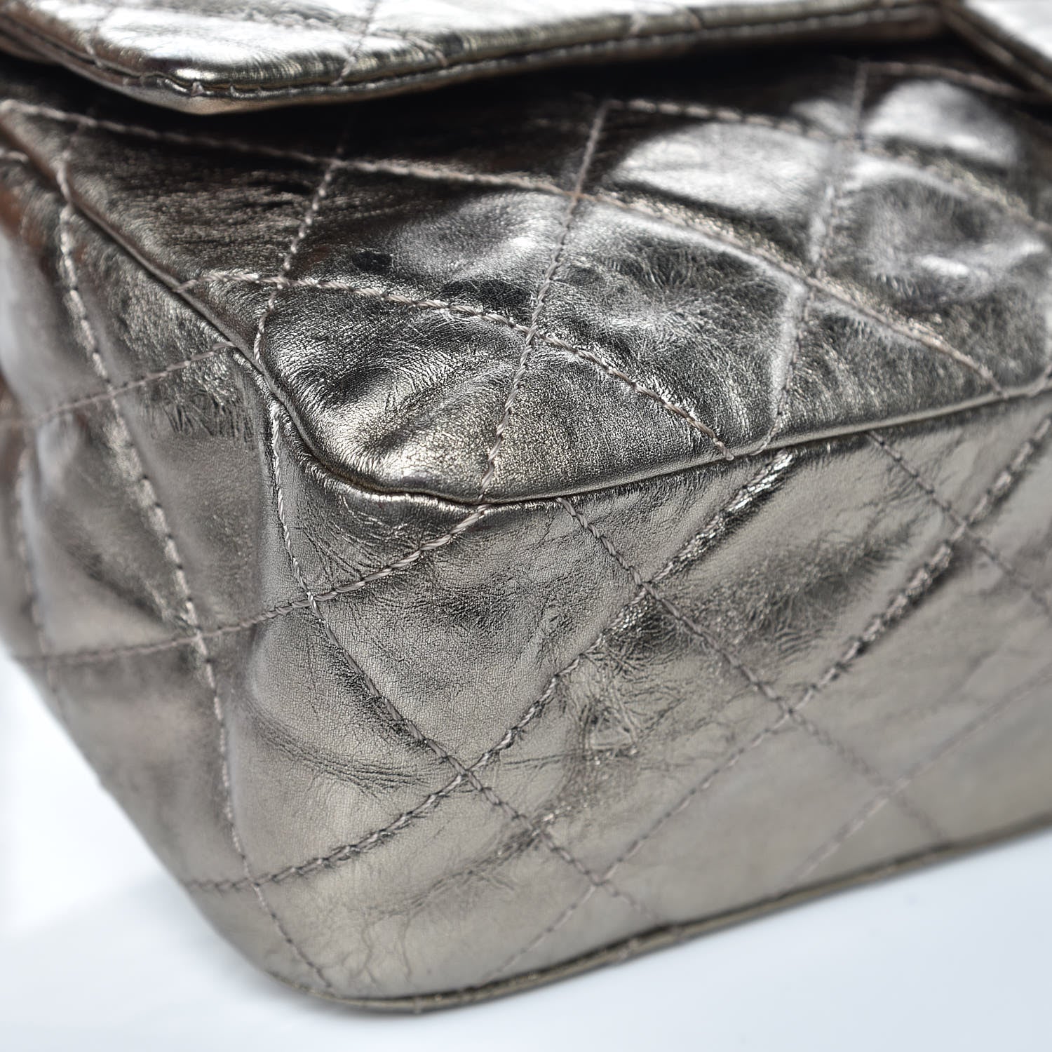 Chanel Metallic Aged Calfskin Quilted 2.55 Reissue 227 Flap Gold 12 of 17