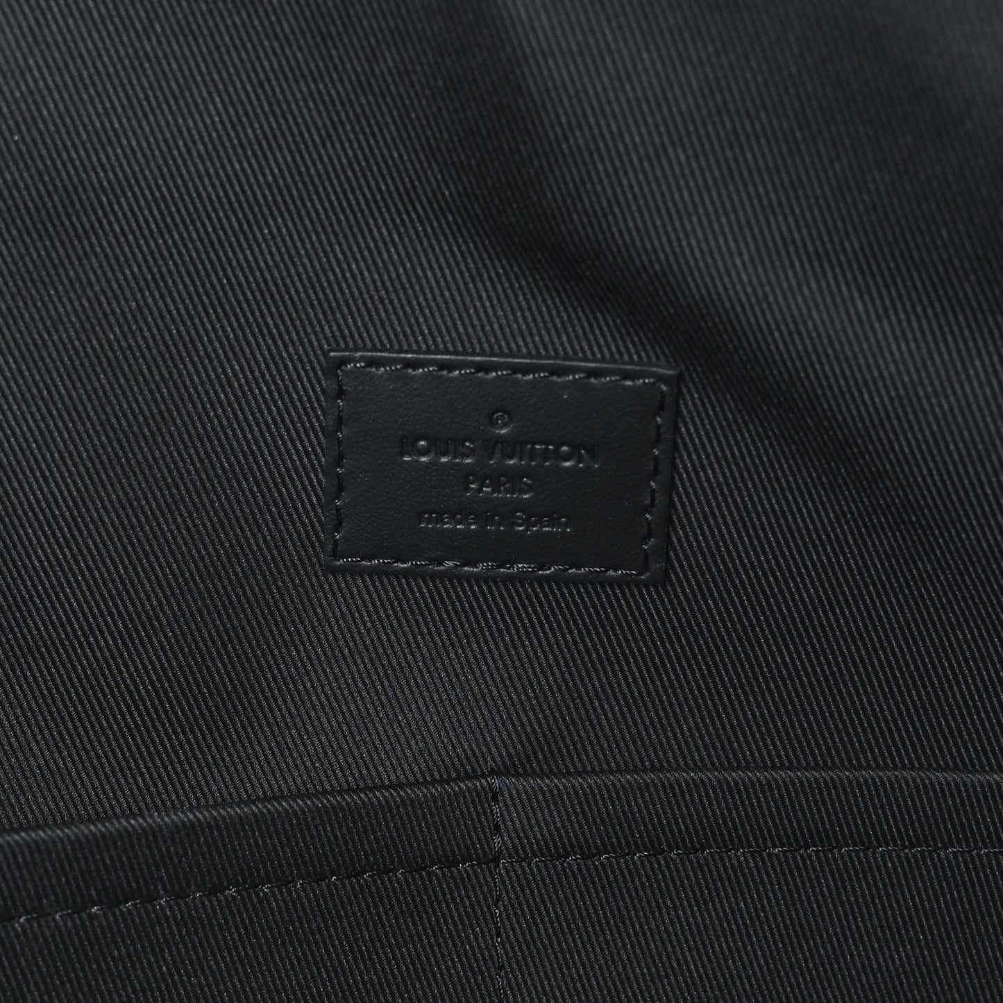 Calfskin Aerogram Lockit Tote Black