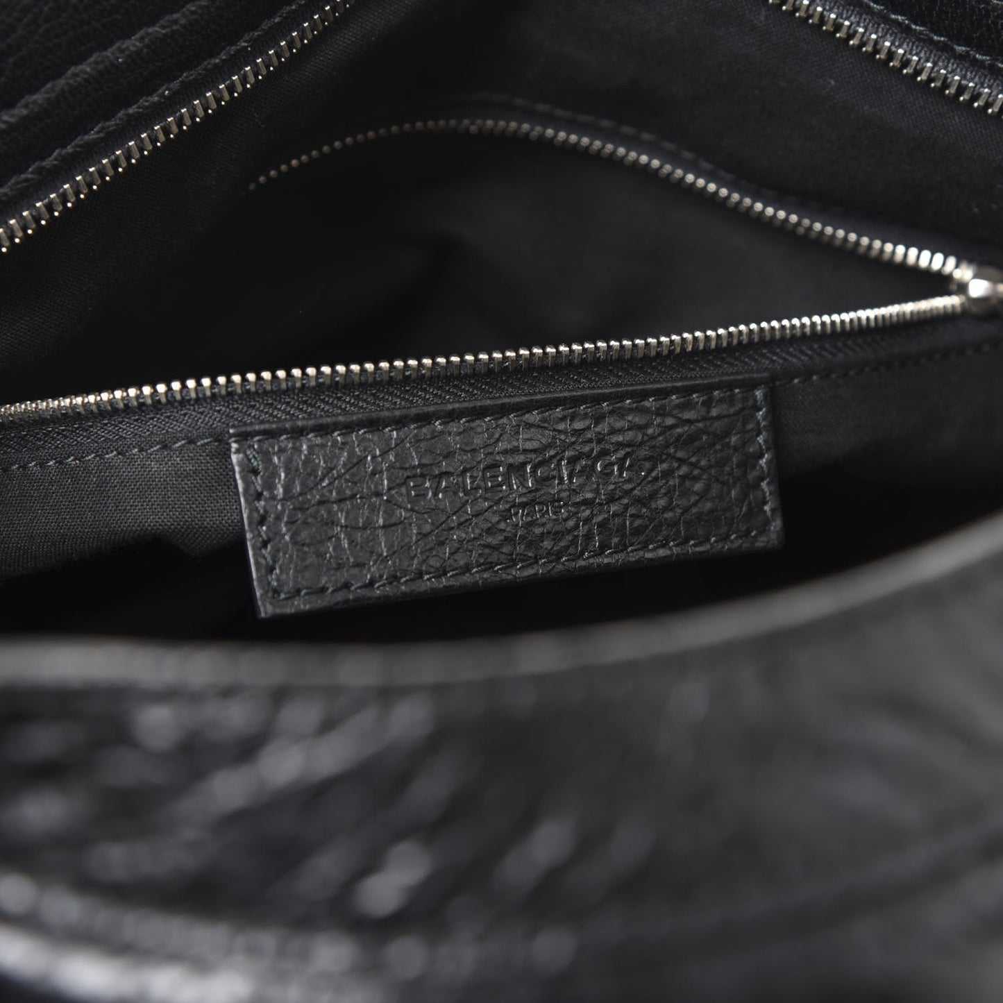 Agneau Giant 12 Silver Hardware Velo Black