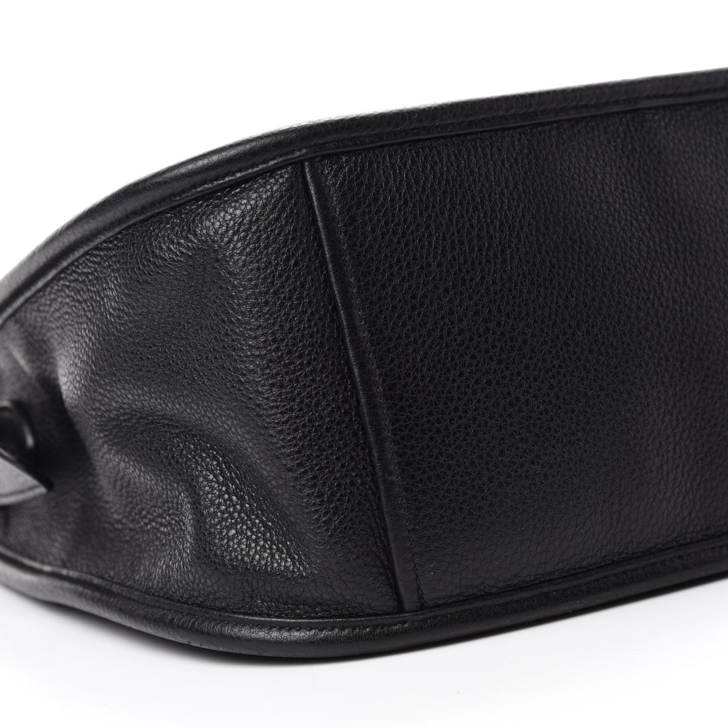 Vitello Daino Hobo Black