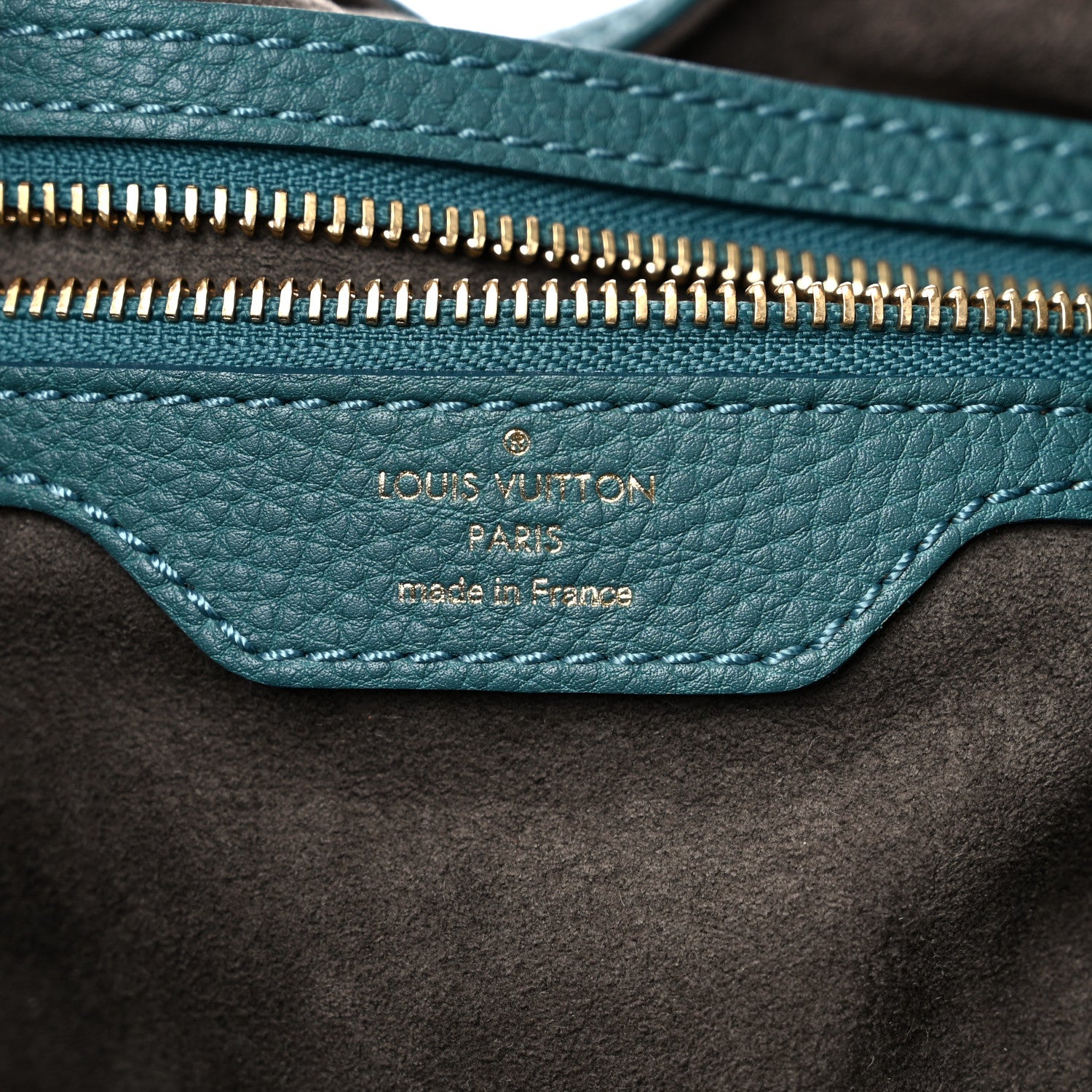 Louis Vuitton Mahina L Lagon 6 of 8