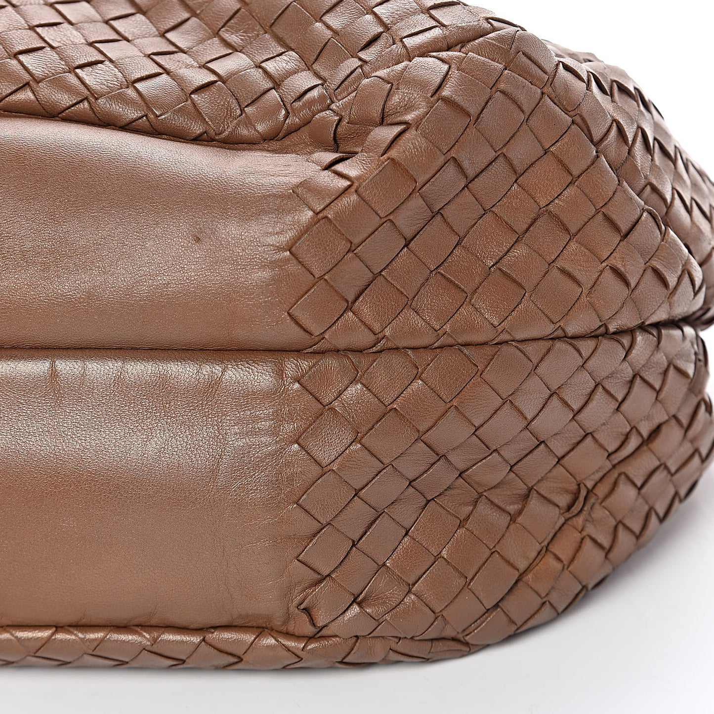 Nappa Intrecciato Medium Campana Hobo Noce