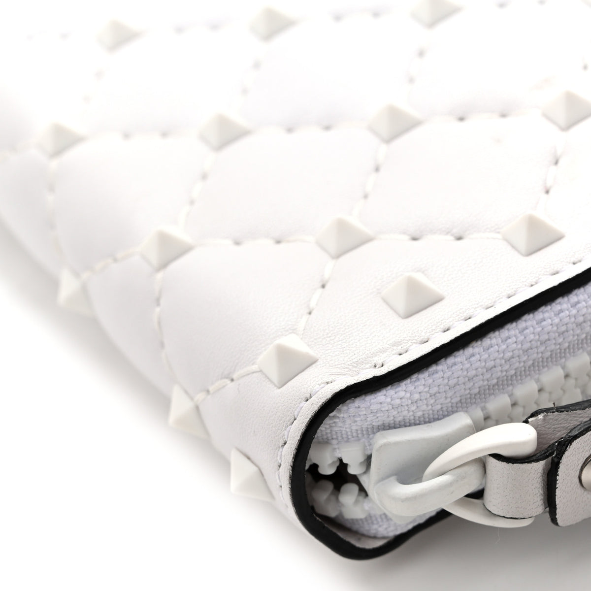 Nappa Monochrome Rockstud Spike Zip Around Wallet White