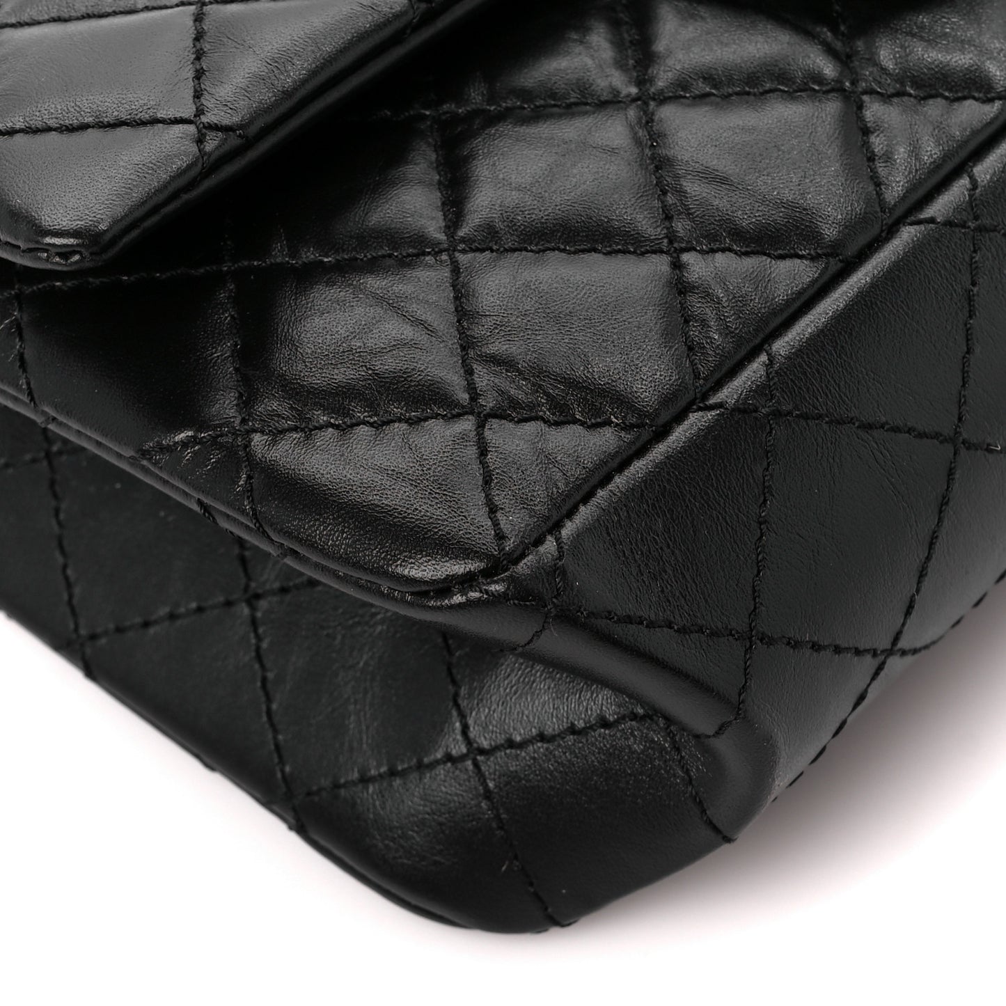 Aged Calfskin Quilted 2.55 Reissue 225 Flap Black