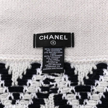 Chanel Cashmere Blend CC Beanie Hat White Navy Blue 4 of 4