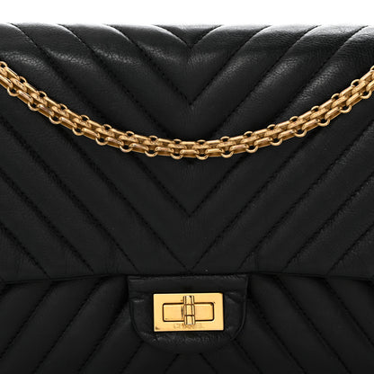 Chanel Sheepskin Chevron Quilted 2.55 Reissue 226 Flap Black 8 of 10
