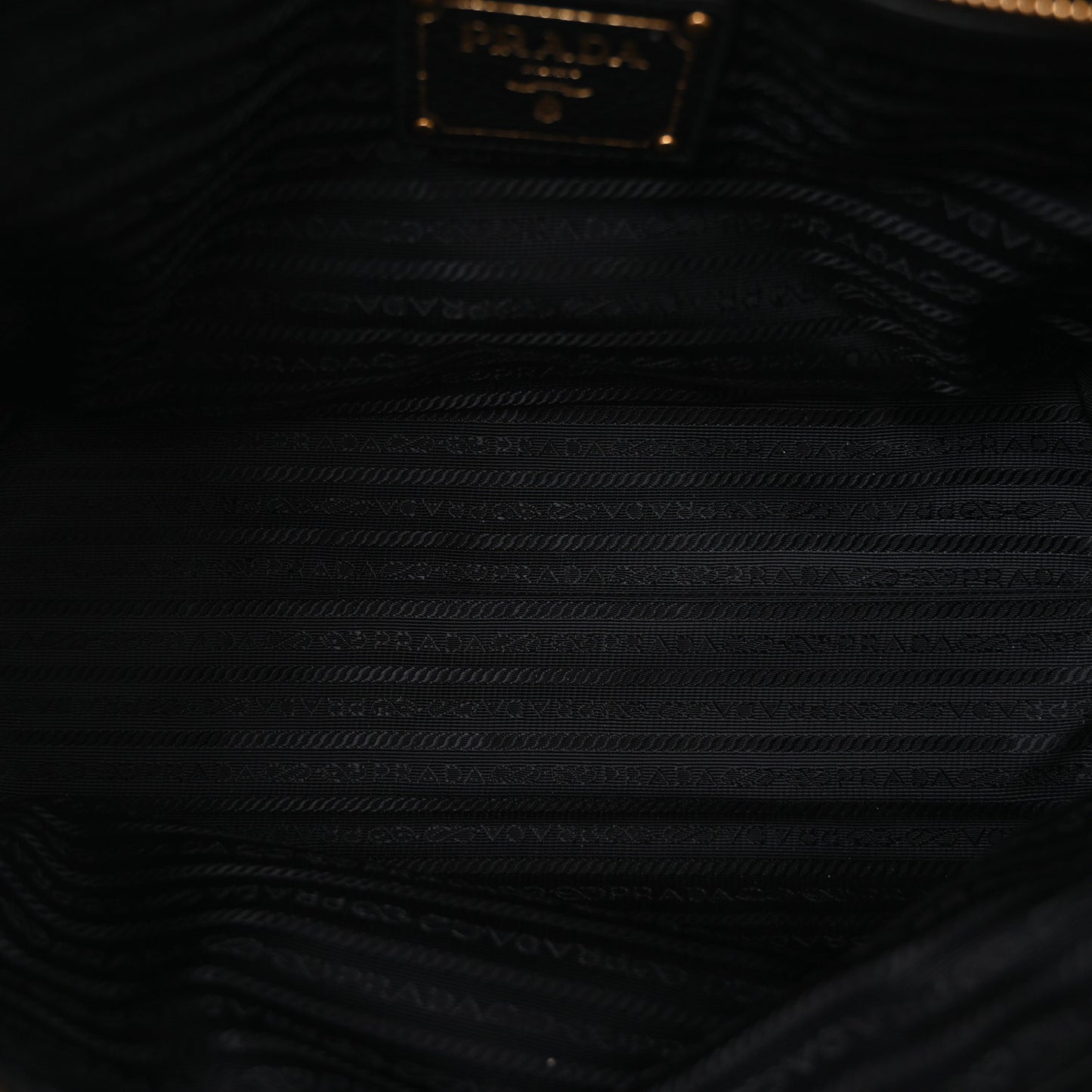 Vitello Phenix Tote Black