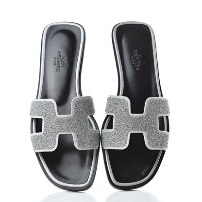 Hermes Suede Goatskin Crystal Powder Oran Sandals 35.5 Argento 5 of 9