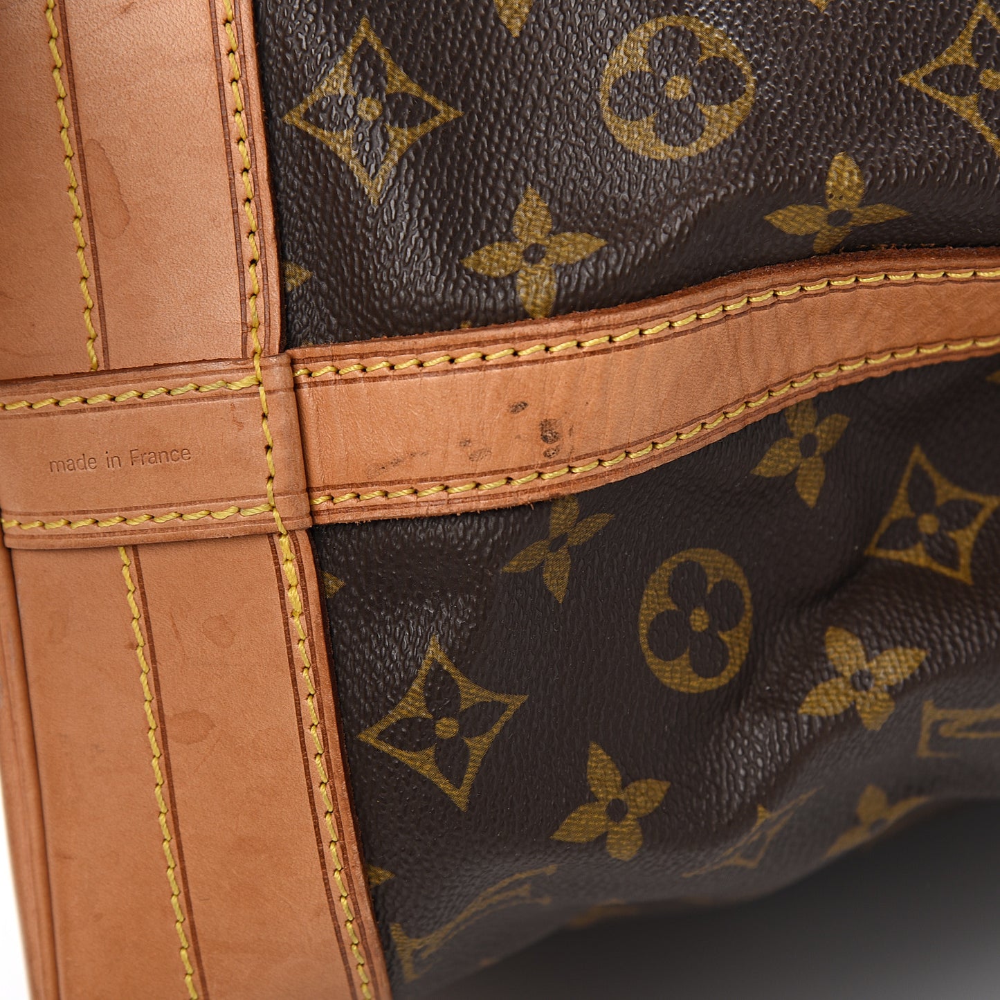 Monogram Noe