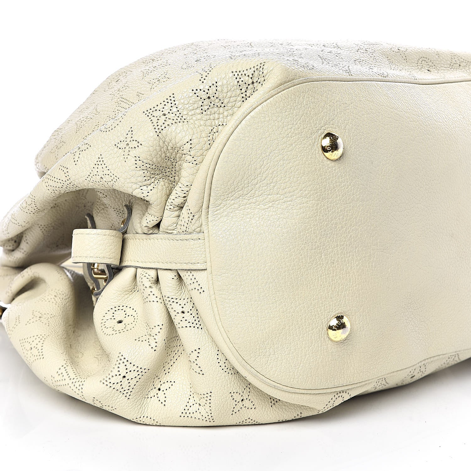 Louis Vuitton Mahina XL Ivory 8 of 14